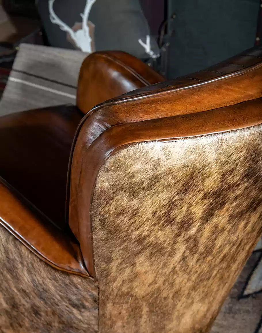 Cowboy Paris Swivel Chair