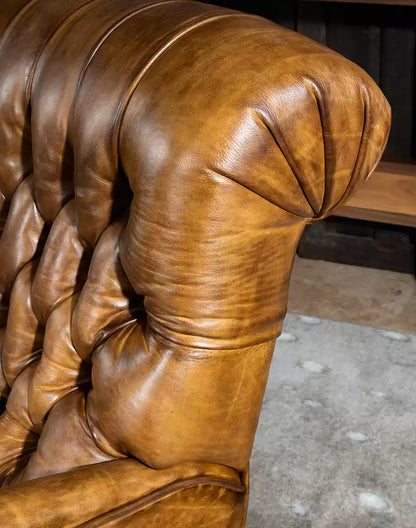 Sleepy Hollow Saddle Recliner