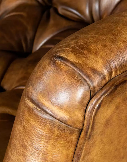 Sleepy Hollow Saddle Recliner