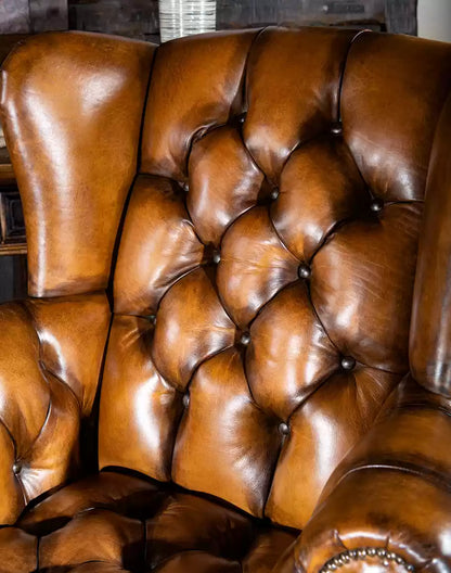Victoria Tufted Leather Chair